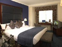 Fil Franck Tours - Hotels in London - Quality Crown Hotel Kensington
